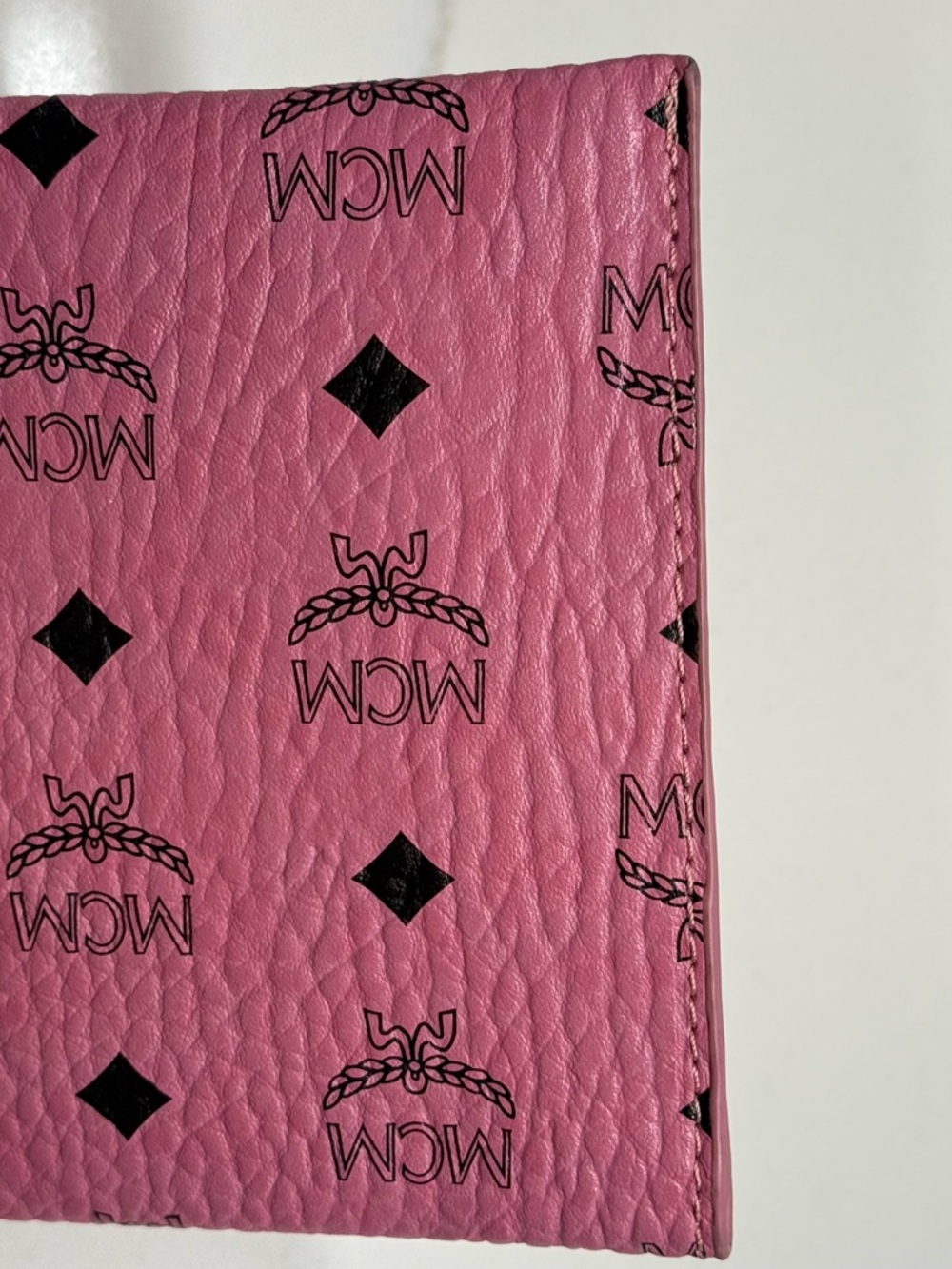 MCM Pink Visetos Envelope Clutch/Pouch - Picture 10 of 16